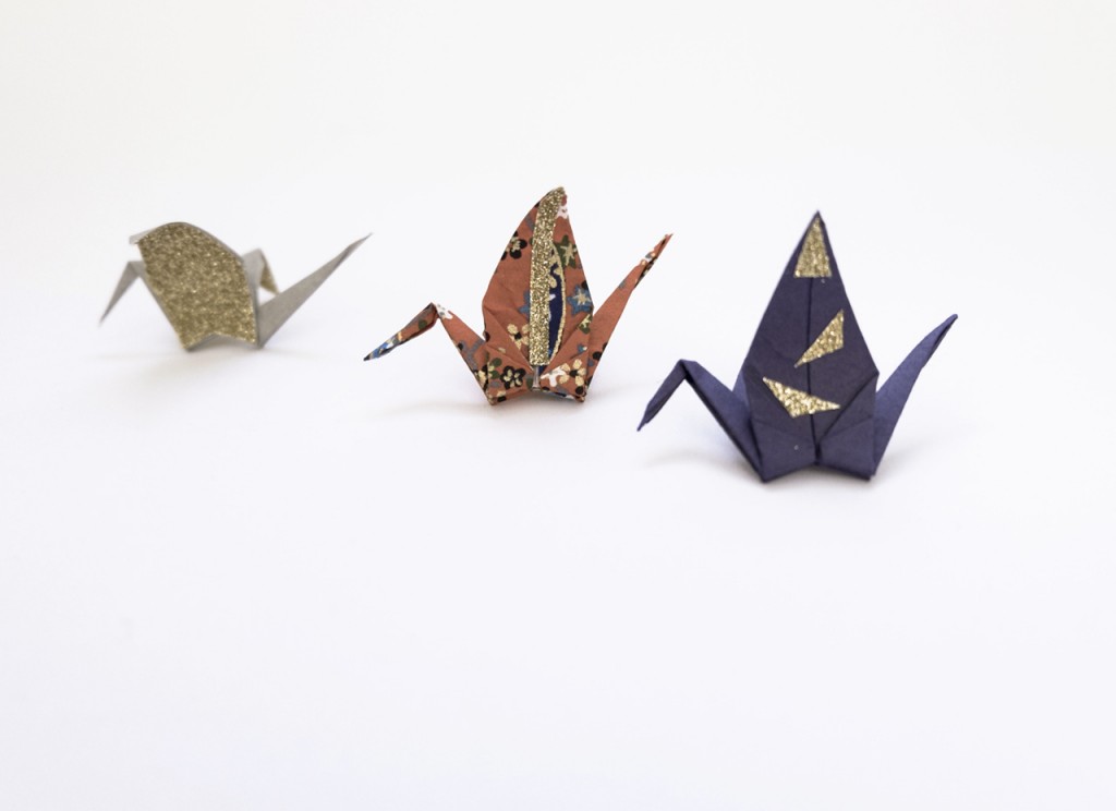 How to Customize your origami cranes ...