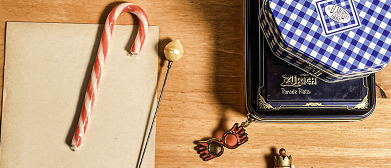 Hidden Objects in the secret of the studio.