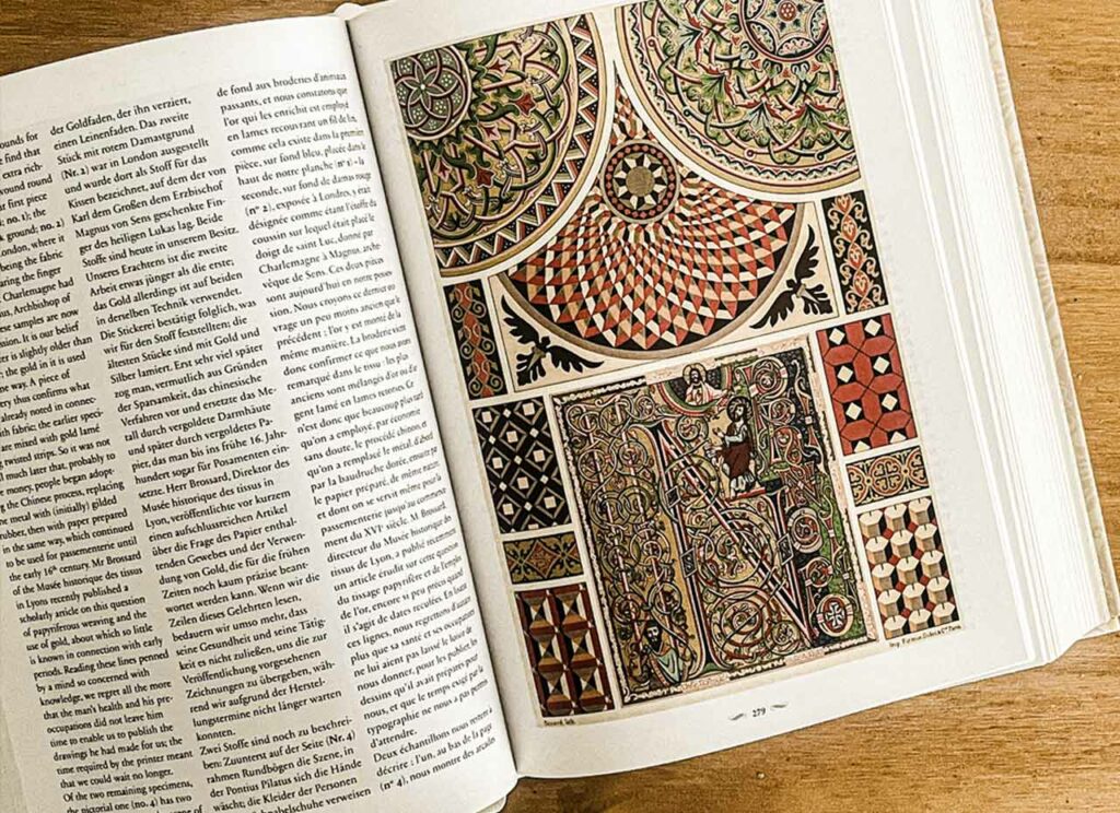 Travelling through the history and geography of pattern design